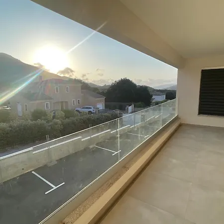 Appartement Magnifique T4 *